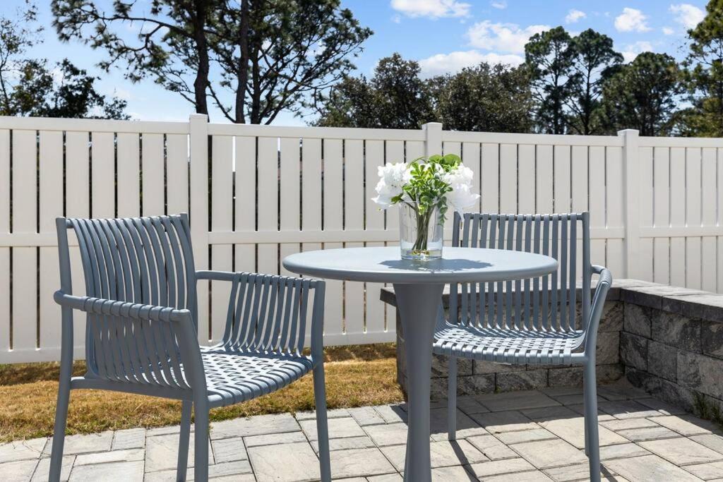 Beau Coast Getaway Villa Beaufort Exterior photo